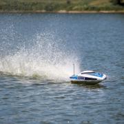 ProBoat 36\" Sonicwake, Blauw/Wit, Self-Right Deep-V Brushless RTR (PRB08032T1)