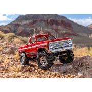 TRAXXAS TRX-4M HIGH TRAIL CRAWLER MET 1979 CHEVROLET K10 BODY: 1/18 SCHAAL 4WD ELEKTRISCHE AUTO ROOD